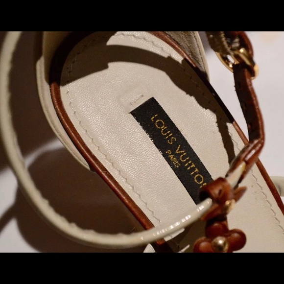 Louis Vuitton Monogram Flower Wedge Sole Sandal - Picture 4 of 4